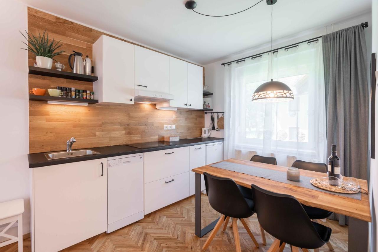 Apartma Pecek Kranjska Gora Exterior photo